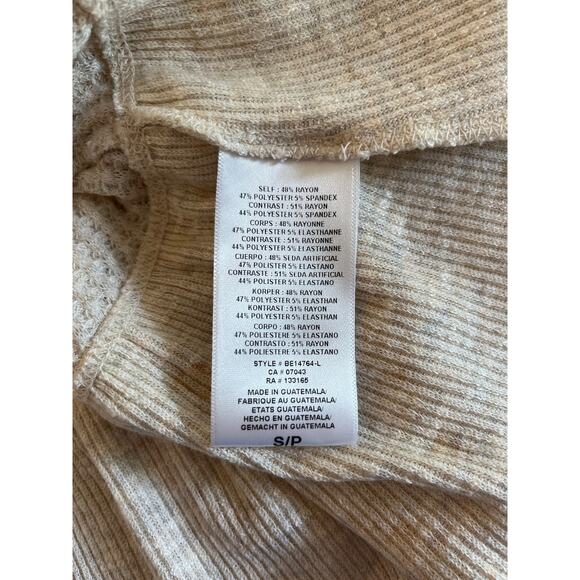 Eri + Ali Anthropologie Peplum Thermal Waffle Knit Top Size S Cream Long Sleeves - Picture 4 of 7